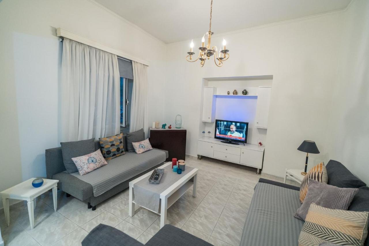 Marina Apartment Piraeus Buitenkant foto